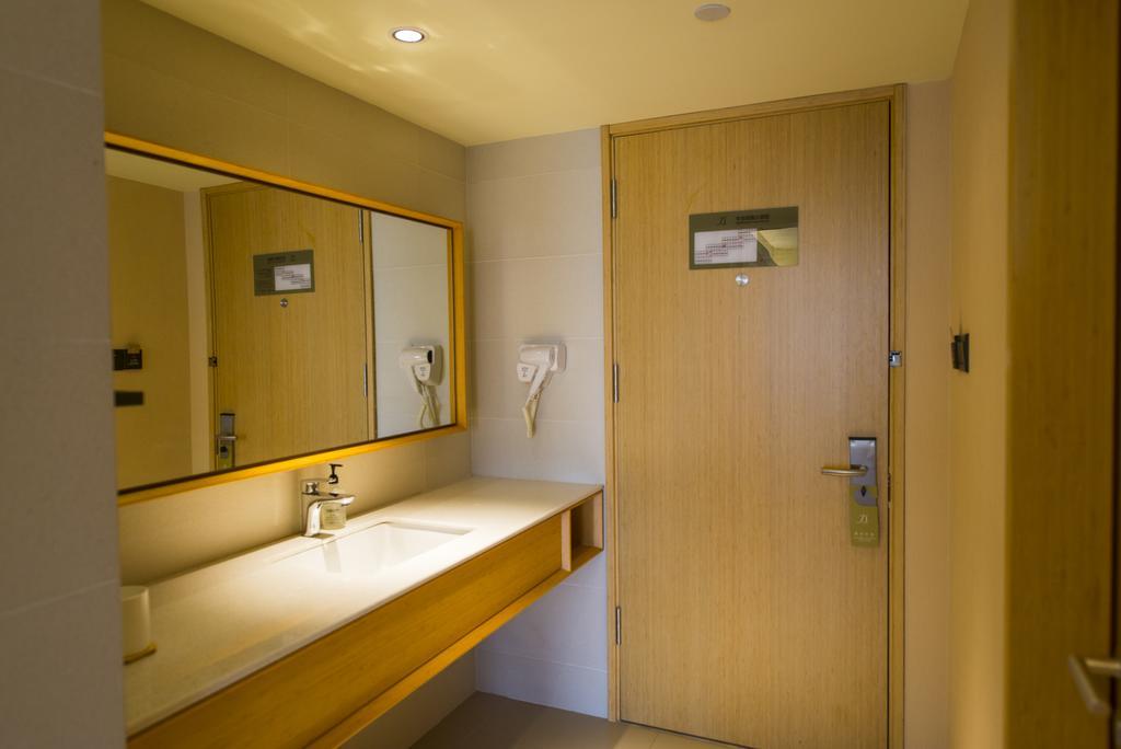 Ji Hotel Shanghai Hongqiao Wuzhong Road Buitenkant foto